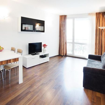 Vilmar Aparthotel Pomorie Kültér fotó