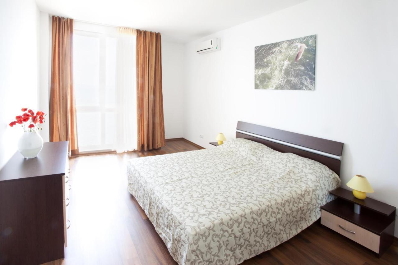Vilmar Aparthotel Pomorie Kültér fotó