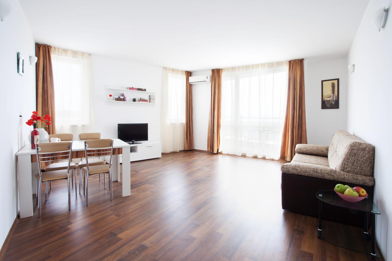Vilmar Aparthotel Pomorie Kültér fotó